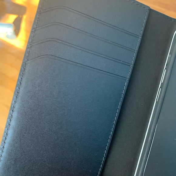 TUMI wallet folio iPhone case NEW! BLACK (magnet phone case also avail) - Picture 8 of 13